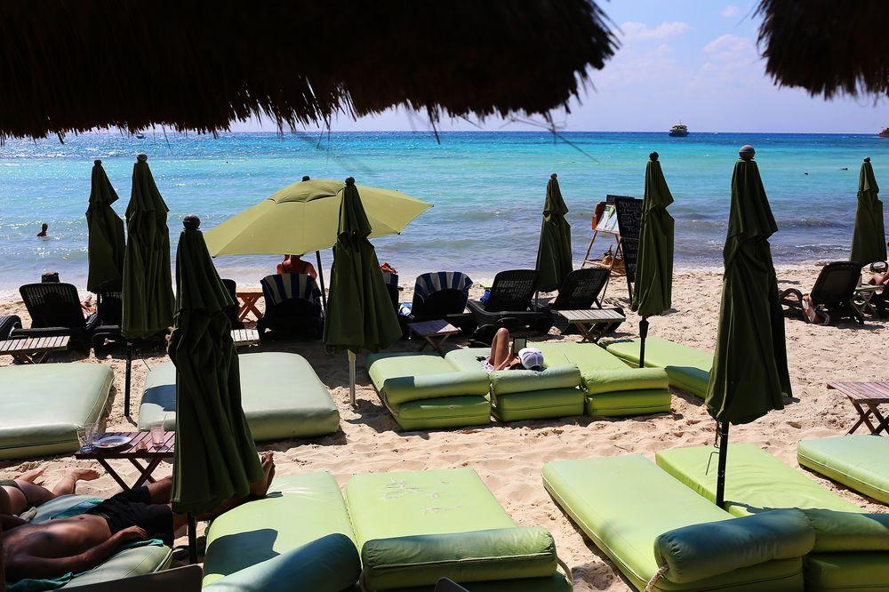 Hotel Casa Colibri Плая дел Кармен Екстериор снимка