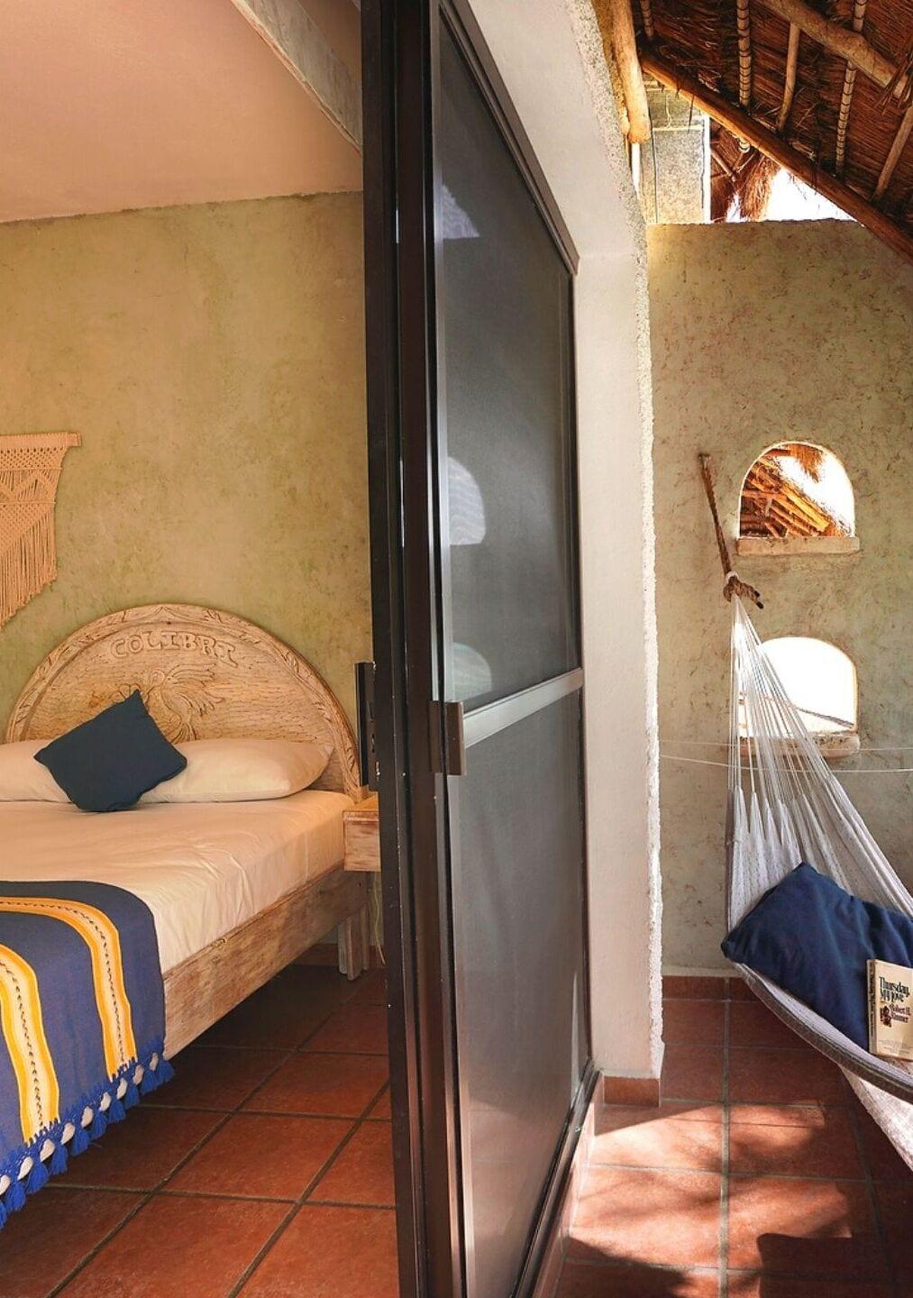 Hotel Casa Colibri Плая дел Кармен Екстериор снимка