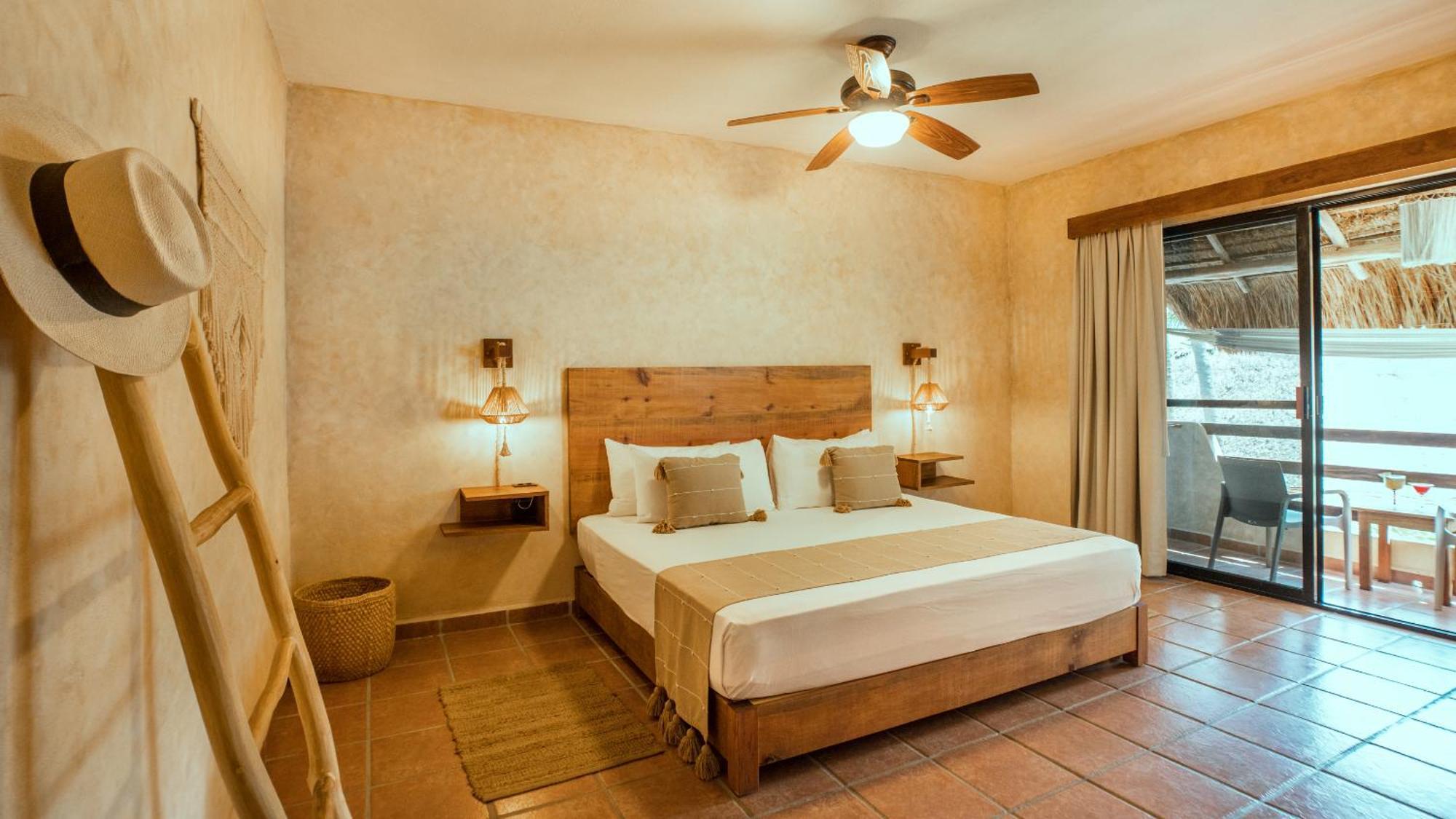 Hotel Casa Colibri Плая дел Кармен Екстериор снимка