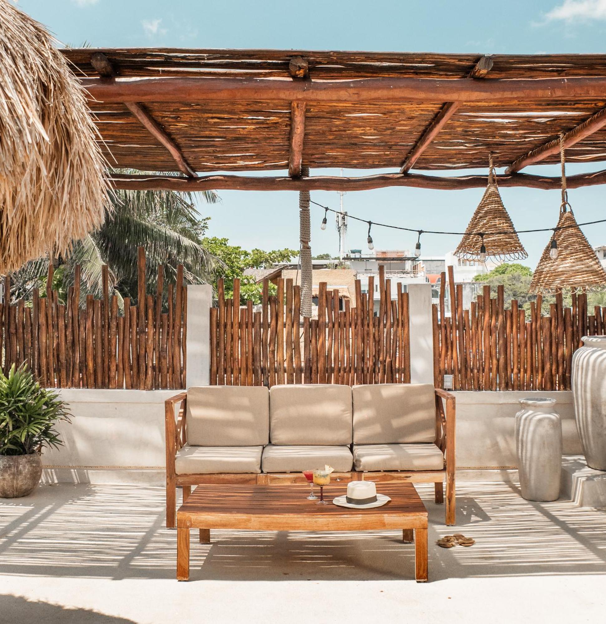 Hotel Casa Colibri Плая дел Кармен Екстериор снимка