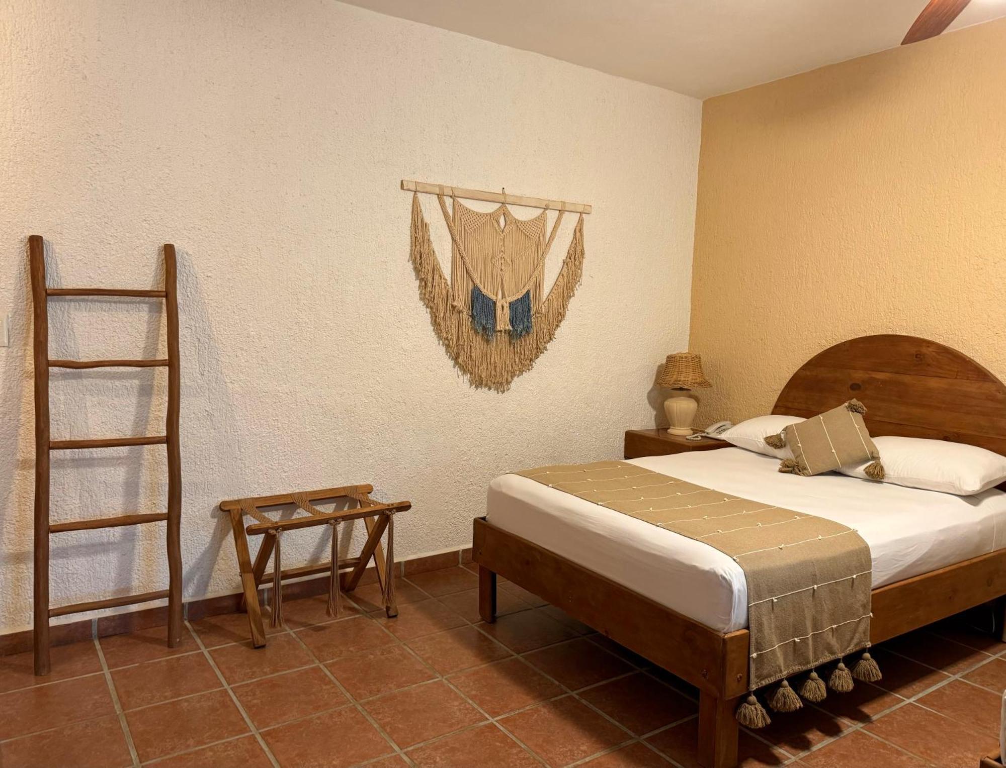 Hotel Casa Colibri Плая дел Кармен Екстериор снимка