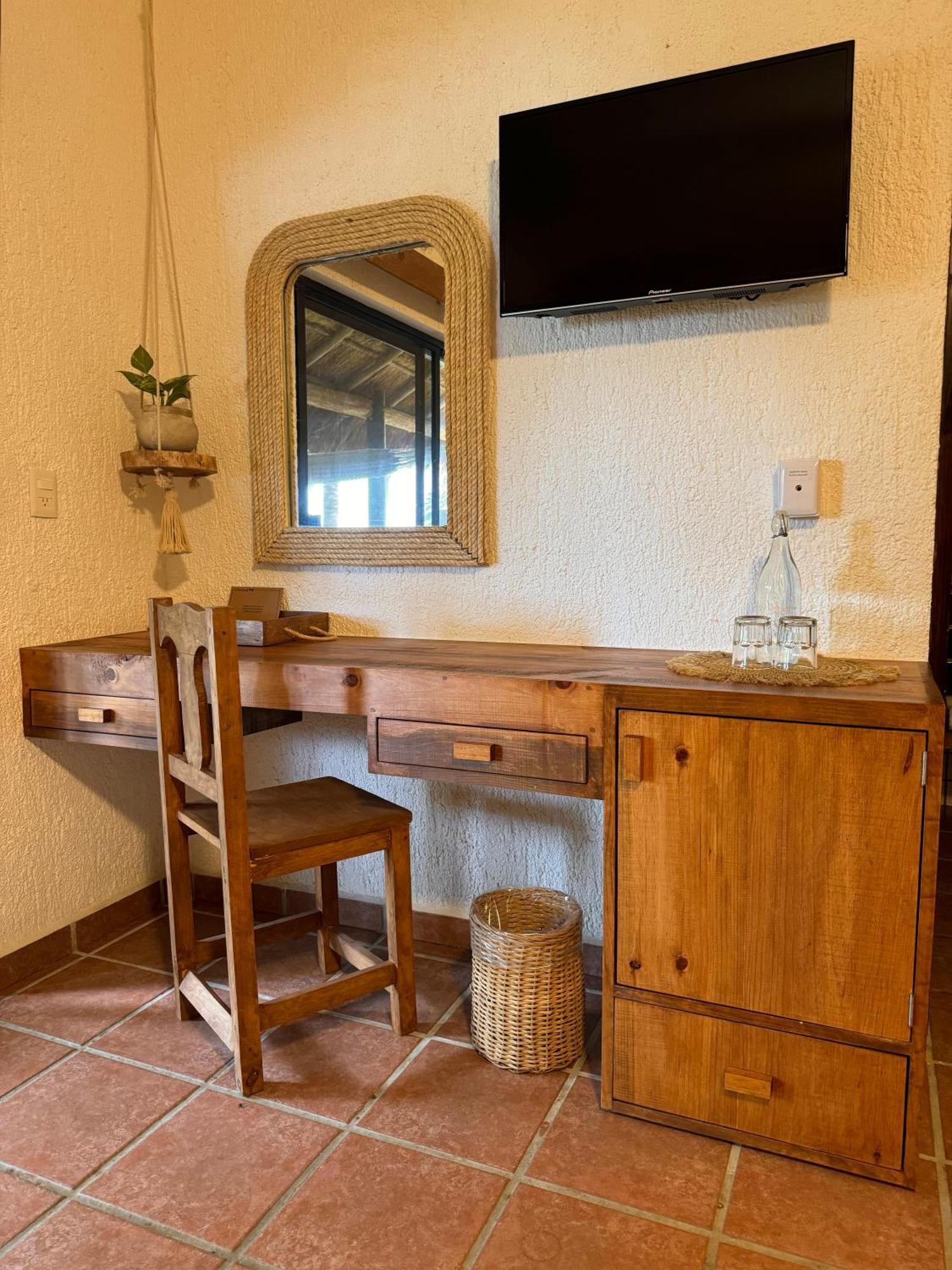 Hotel Casa Colibri Плая дел Кармен Екстериор снимка